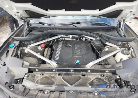 2022 BMW X7 xDrive40I z USA, uszkodzony, nr VIN 5UXCW2C01N9L72533